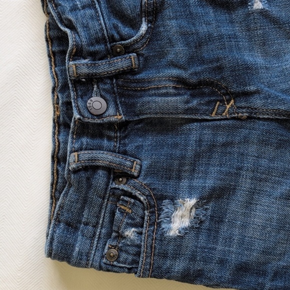 babyGap 1969 distressed raw hem cotton denim jeans shorts 12-18 months baby boy - Picture 2 of 7
